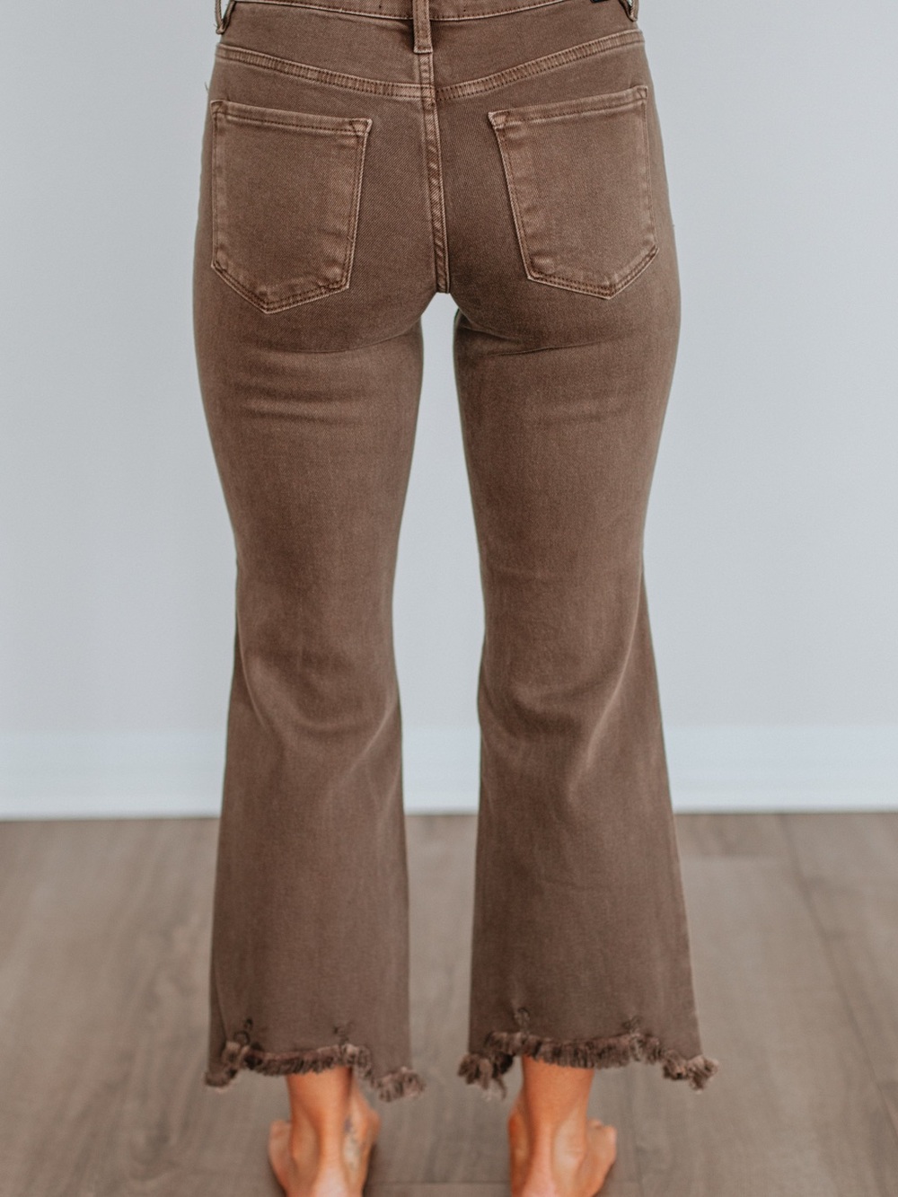 Wild Oak Boutique - Neona Risen Jeans - Women’s 9/29 - Picture 7 of 9
